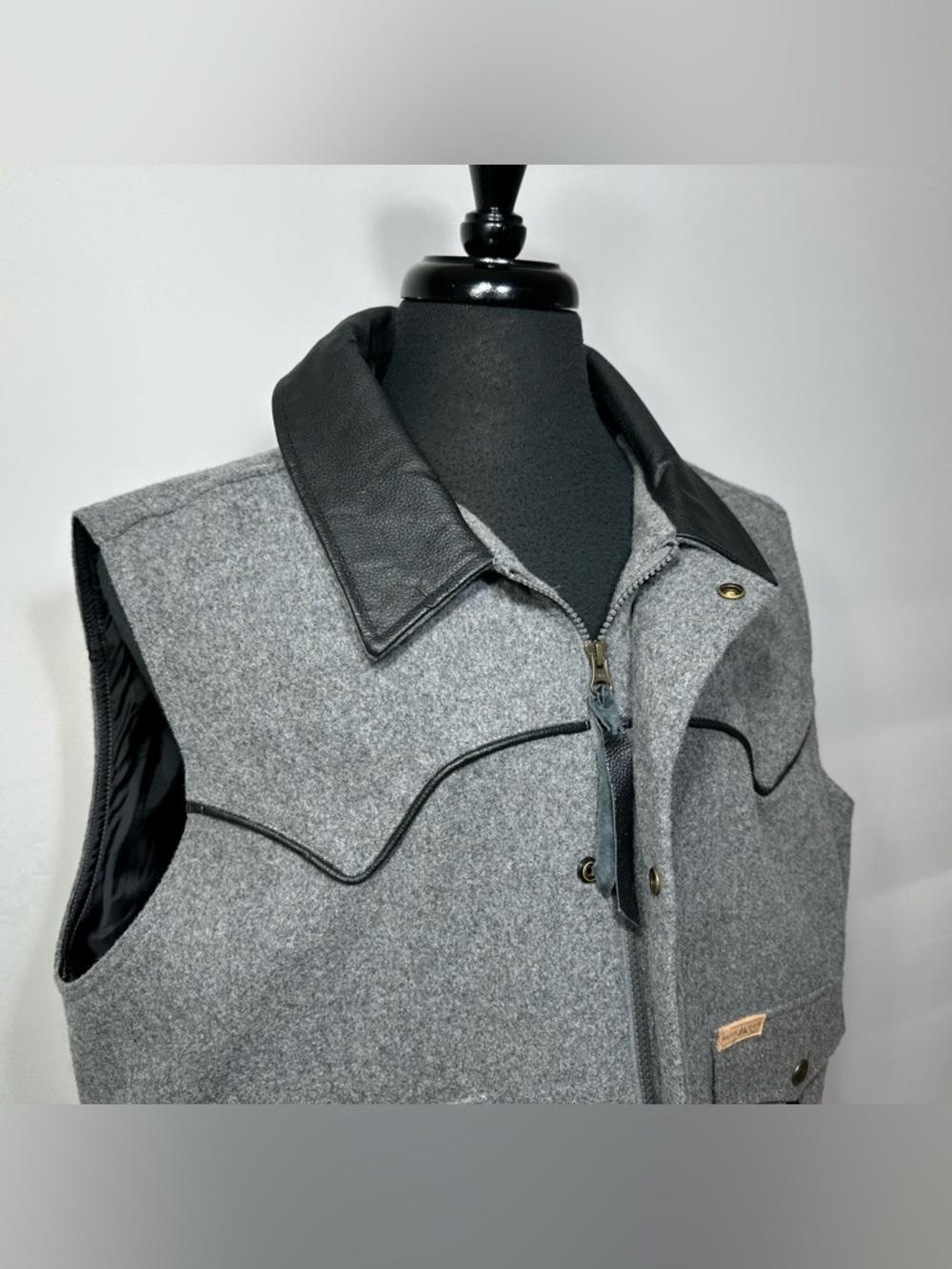 Powder River Gray Wool Zip Vest Men's XL Pockets Cowboy Western Ranch Panhandle